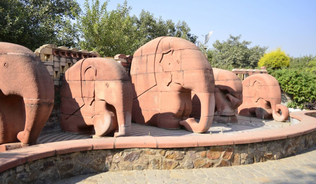 Garden of Five Senses