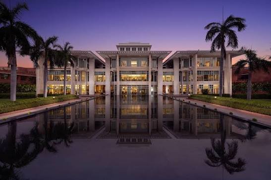 Four Seasons Hotel