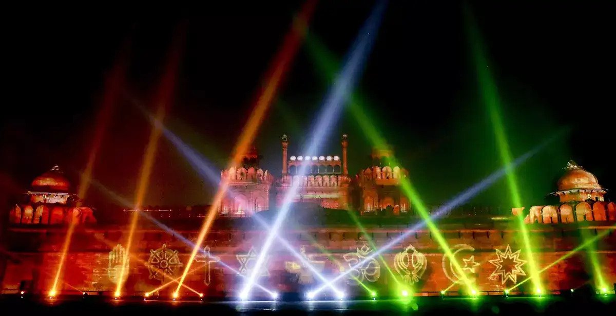 Light & Sound Show